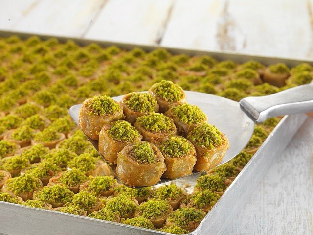 Cevizli Saray Sarması